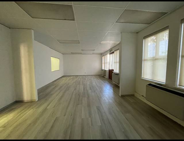 1,473M² OFFICE FOR SALE IN RIVONIA